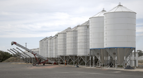 Pesage de silo et réservoir par extensomètres